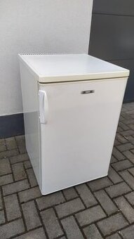 Lednice s mrazícím boxem. Zanussi ZT 162 BR