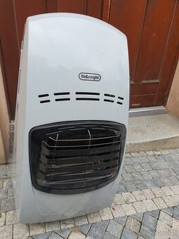 plynová kamna DeLonghi s regulátorem na hadici