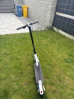 Elektrokoloběžka Gogen Voyager