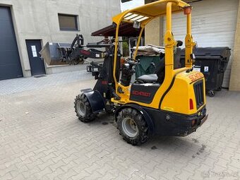 Kloubový nakladač Schmidt 3530