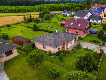 Prodej rodinného domu, 123 m², Lipová, ul. Lipová - 1