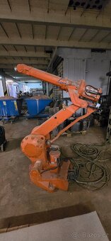 Robot ABB 2400l - 1