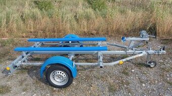 Vozík, přepravník skútrů, nafukovacích člunů, lodí 600 kg