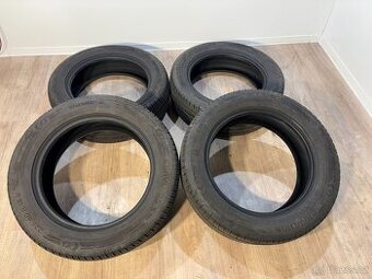 //Zánovní pneu Barum 225/60 r18//
