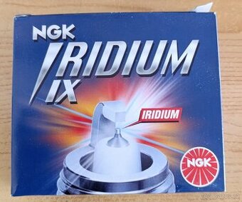 MOTO - 4 ks iridiové svíčky NGK CR9EIX 3521 nové - 1