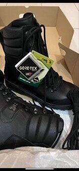 Zimní kanady goretex vel 43