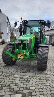 John Deere 5125R - 1