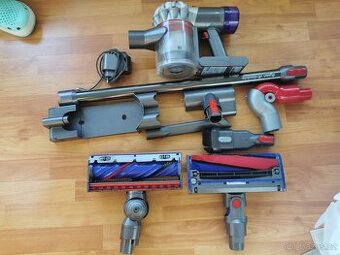 Dyson V8 Absolute použitý se zárukou