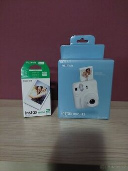 Instantní fotoaparát Fujifilm Instax mini 12 bílý