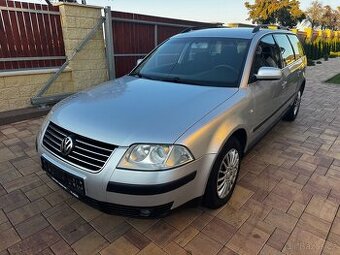 Volkswagen Passat 1.9TDI 96Kw Comfort - Tažný