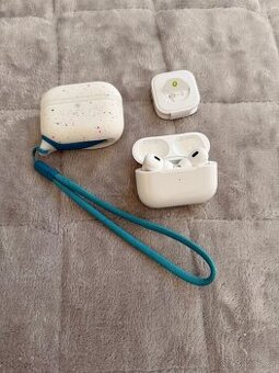 Apple AirPods Pro (2. generace) s MagSafe pouzdrem (USB-C)
