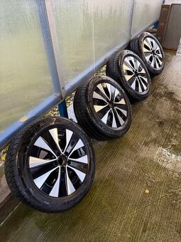 Zimní originální kola Mercedes V class Vito r17 225/55