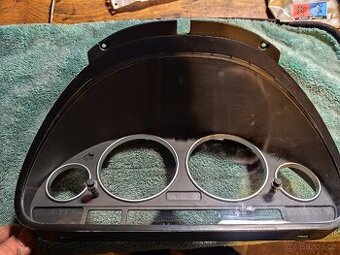 BMW E39 kroužky k budíkum