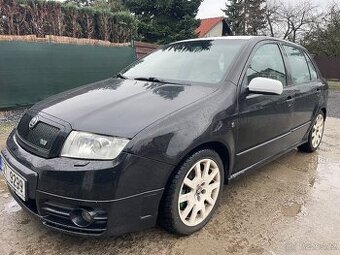 Škoda Fabia RS 1,9tdi lehce havarovaná odjezd po ose