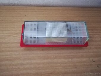 Nástěnné, stropní světlo.