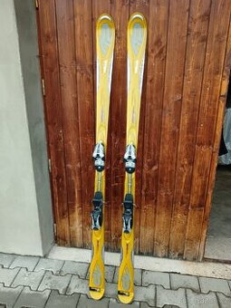 Sjezdové lyže K2 Apache XTR