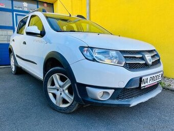 DACIA SANDERO STEPWAY 0.9 i BENZÍN KLIMA TAŽNÉ ZAŘÍZENÍ