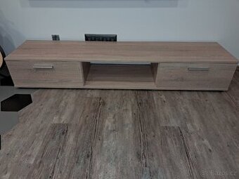 Skříňka pod TV dub sonoma