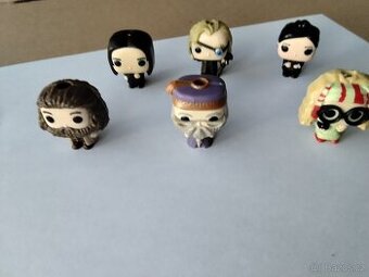 5 RŮZNÉ FIGURKY
