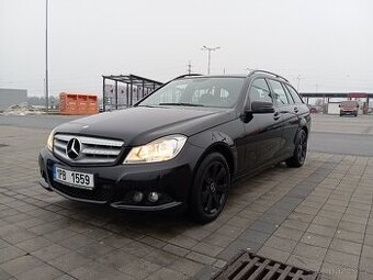 Mercedes-Benz C200 CDI 100kW, nová STK, kůže
