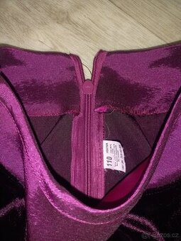 Dětské slavnostní šaty vel. 110cm