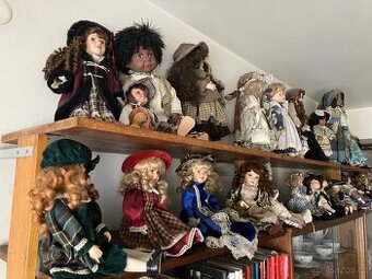Sbírku porcelánových panenek