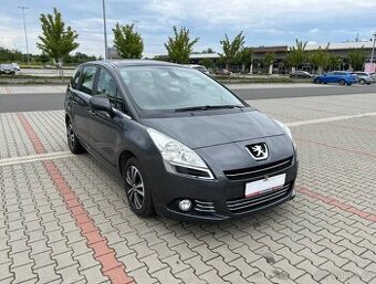 Peugeot 5008 1.6 HDi 80kw automat 7 míst panorama