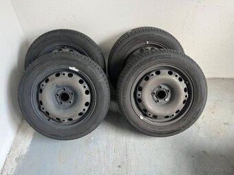 Letní pneu s disky 195/55/R15 5x100