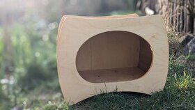 Dřevěný domek pro kočky