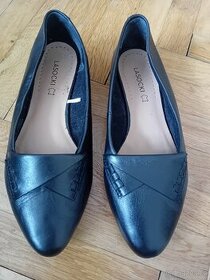 SLEVA boty velikosti 36, kožené, černé baleríny