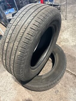 2x 215/65 R16