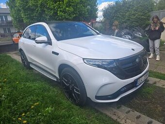 Mercedes EQC 400 AMG paket (nelakováno)