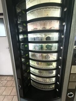 Karuselový prodejní automat Necta Star Food -NOVÁ CENA-