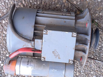 elektromotor 220V 2875 ot/min 370 W