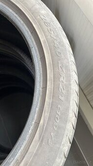 Pneu 285/40 R21