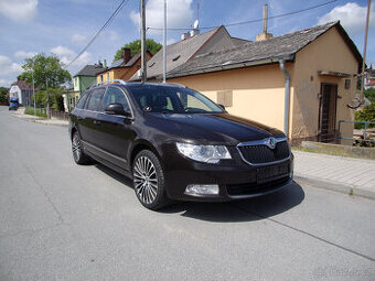 Škoda Superb II Laurin & Klement ,2.0 TDI,DSG,TOP stav