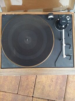 Tesla HC 58, hi-fi gramofon, šasi