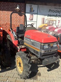 Japonský malotraktor Mitsubishi MT201, traktor 4x4