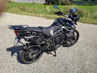 Triumph Tiger 800 - 1
