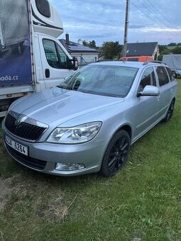 Škoda Octavia combi 2011 1.6 Dsg automat