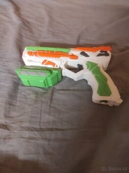 Pistol na pěnové náboje - 1