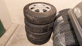 Plechové disky s celoročními pneu 195/65 R15