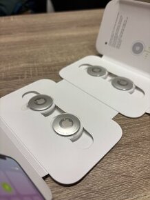 NOVÝ, NEPOUŽITÝ - Apple AirTag - ZÁRUKA