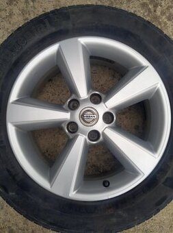 5x114,3 17 Nissan Qashqai  215/60 r17