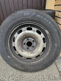 Letní pneumatiky 195/65 R15 – osobní odběr