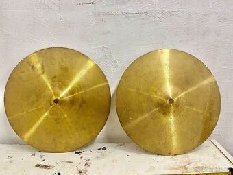 Amati 14" hi hat.