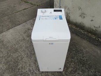 Nabízím pračku Elektrolux vrchní plnění na 6kg. Plně funkční