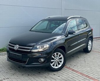 VW Tiguan 2.0TDI Sport & Style,Navi,Tažné,ALU R17,PDC,Výhřev