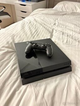 Sony PlayStation 4 (500 GB) + Originální DualShock 4