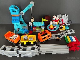 Lego Duplo 10875 nákladní vlak